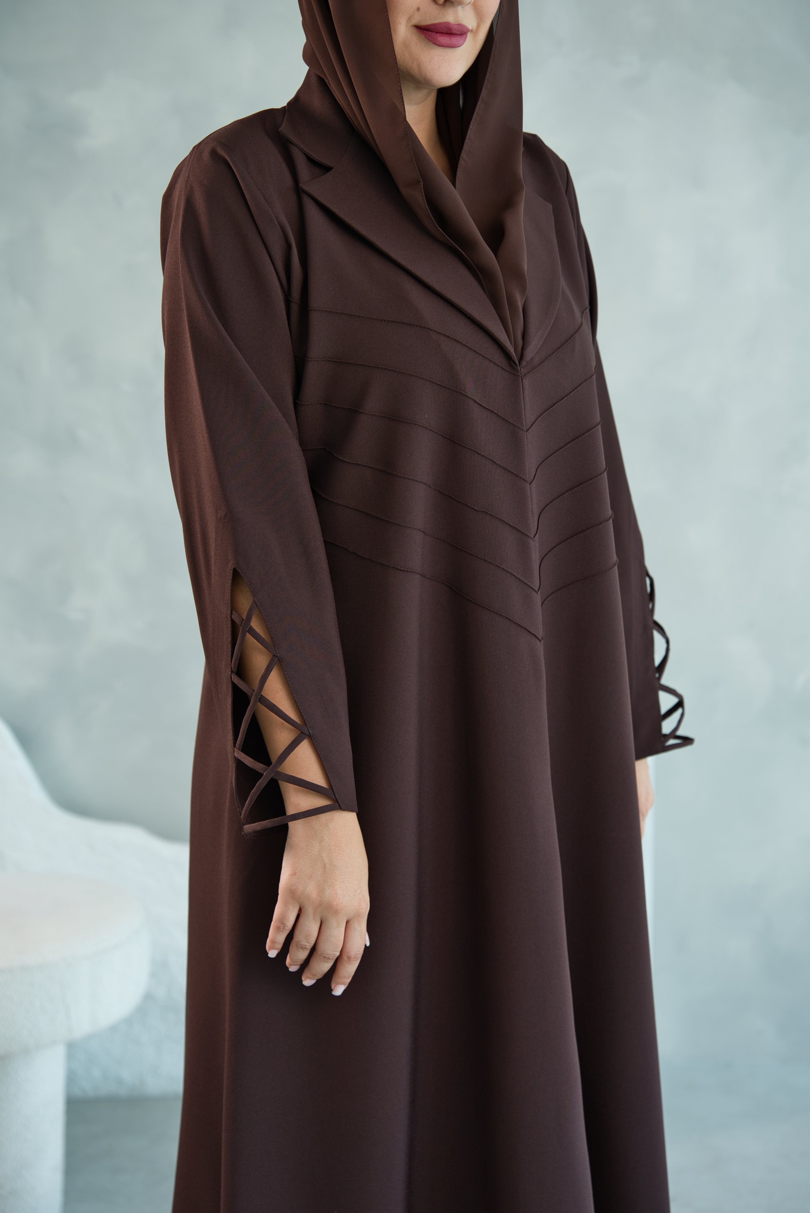 W07 | THE SIGNATURE ABAYA