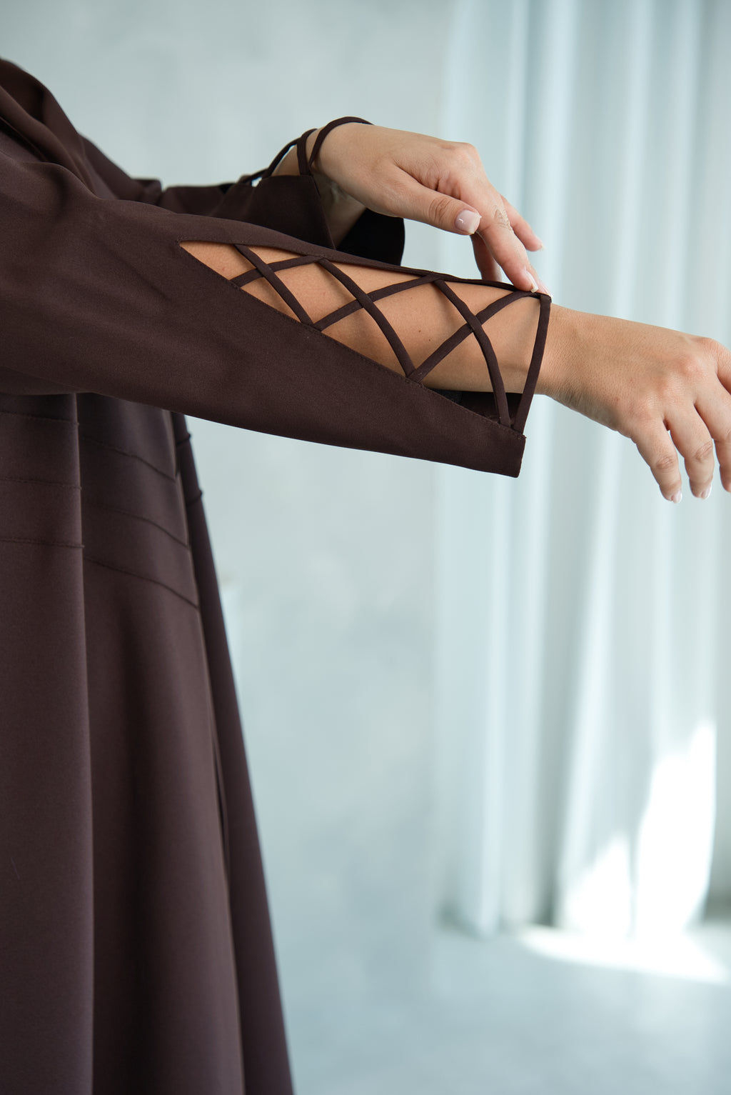 W07 | THE SIGNATURE ABAYA