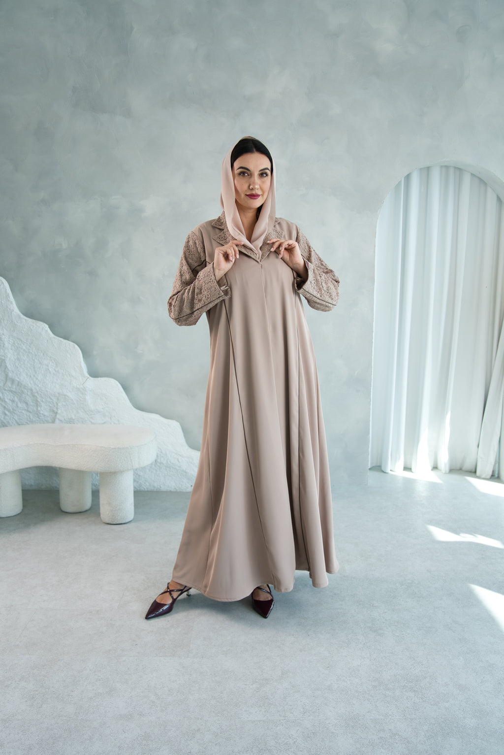W07 | THE SIGNATURE ABAYA