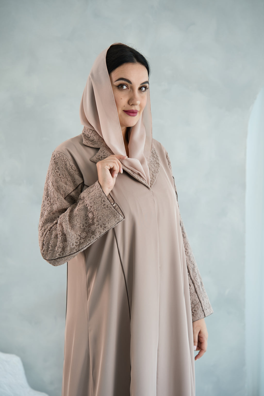 W07 | THE SIGNATURE ABAYA