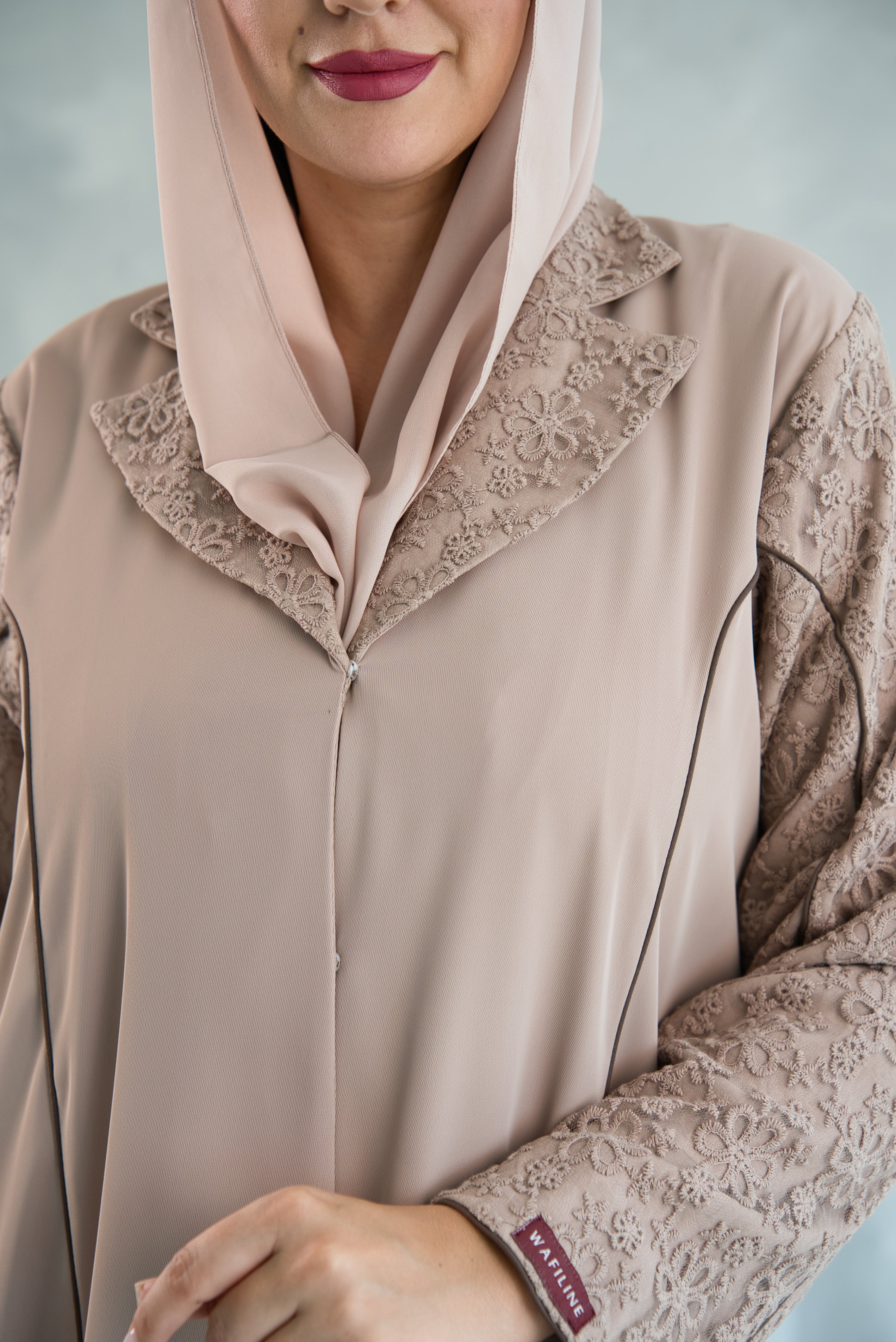 W07 | THE SIGNATURE ABAYA
